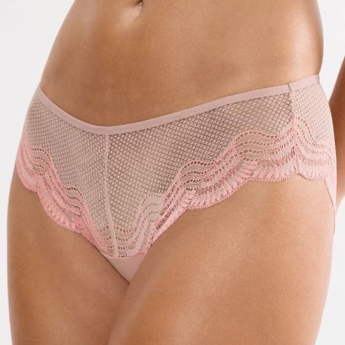 Triumph Comfort Glam sand short