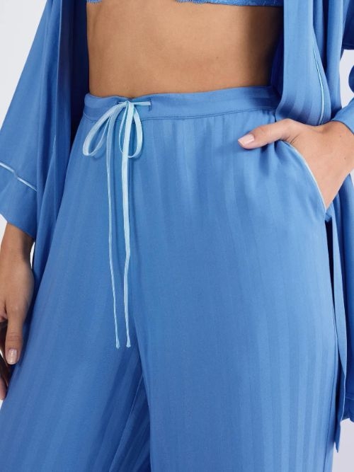 Triumph Amourette Spotlight blue sleep shirt