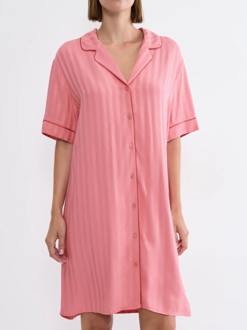 Triumph Amourette Spotlight pink nightdress