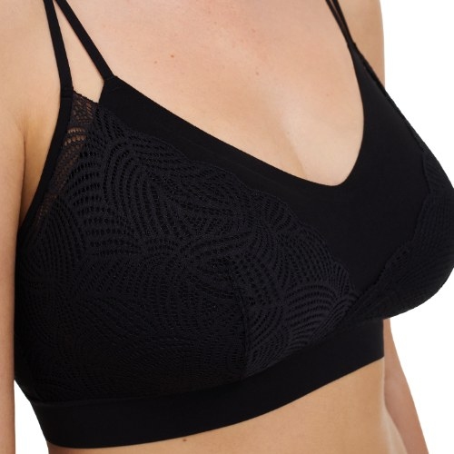 Chantelle SoftStretch black padded bra