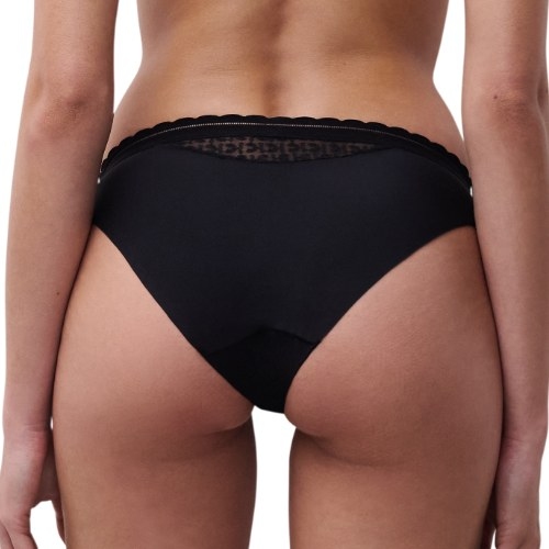 Chantelle Monogram black brief