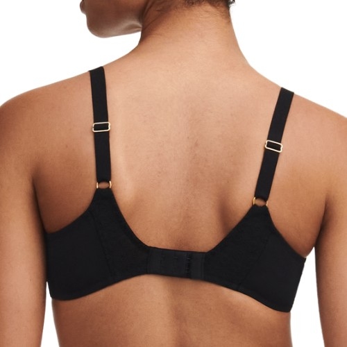 Chantelle One Mono black padded bra
