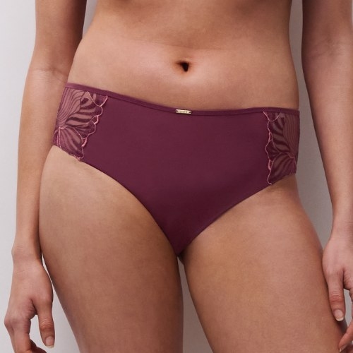 Chantelle Legend auberinge brief