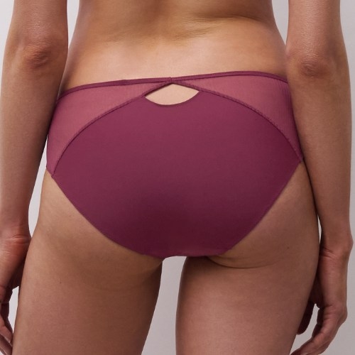 Chantelle Legend auberinge brief