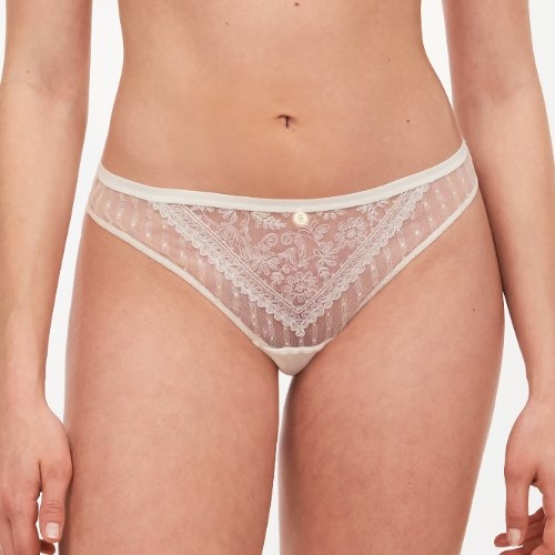 Chantelle New Romance ivory brief