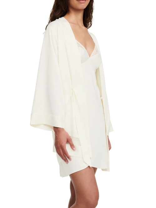 Chantelle New Romance ivory nightdress