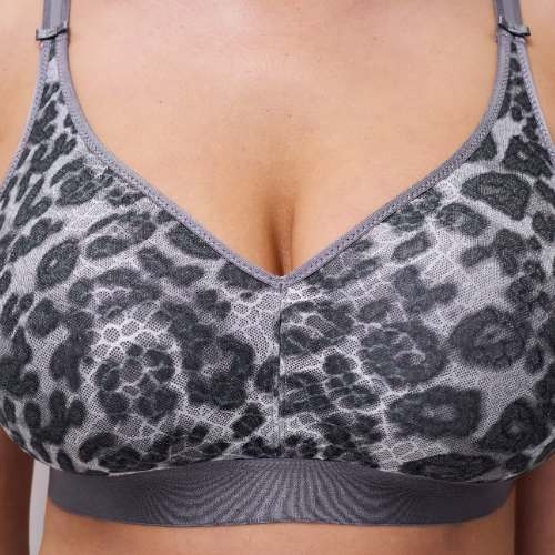 Chantelle Magnifique grey wireless bra