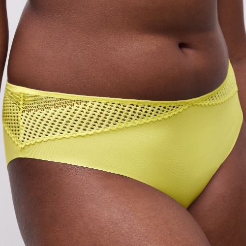 Chantelle Play yellow short