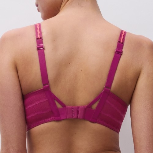 Chantelle  fuchsia padded bra