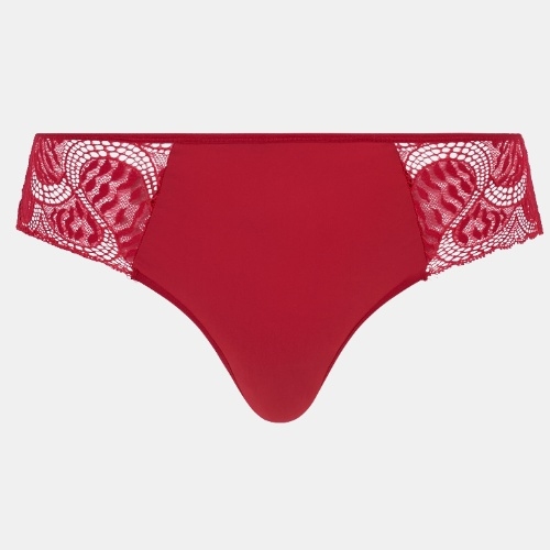 Chantelle  red short