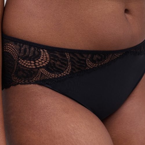 Chantelle Amor black brief