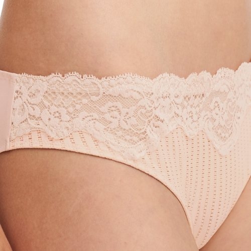Chantelle Marilyn beige brief