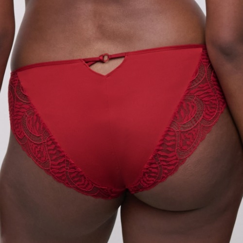 Chantelle Amor scarlet red brief