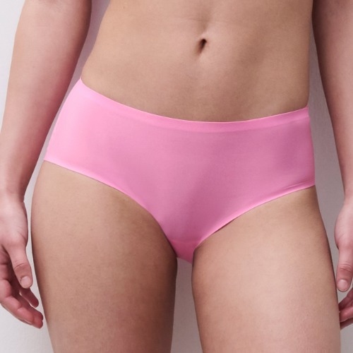 Chantelle SoftStretch pink thong
