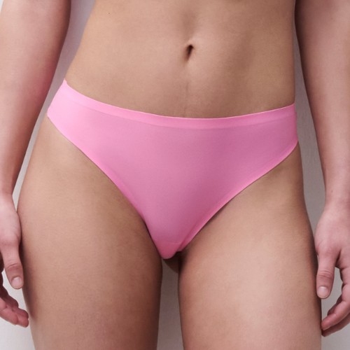Chantelle SoftStretch pink thong