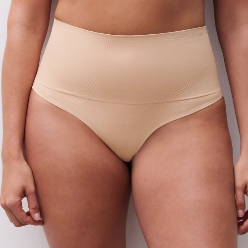 Chantelle Comfort skin thong