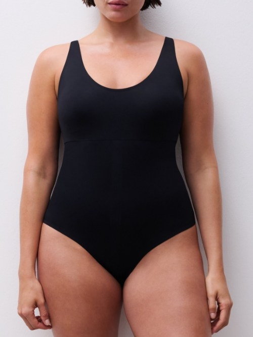 Chantelle Comfort black body