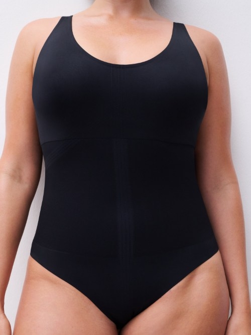 Chantelle Comfort black body