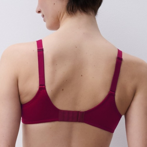 Chantelle Intrique raspberry non-padded bra