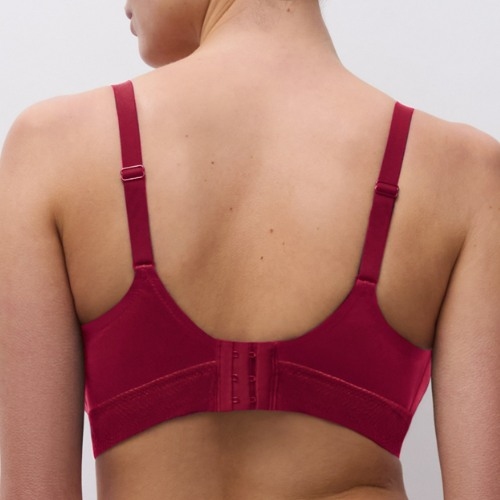 Chantelle Intrique raspberry wireless bra