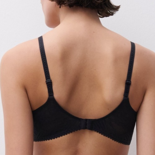 Chantelle Origins black wireless bra