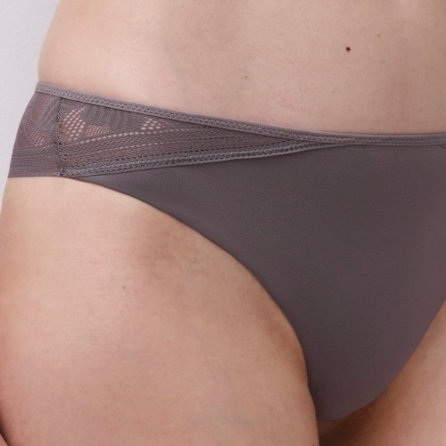 Chantelle EasyFeel Osmose grey thong
