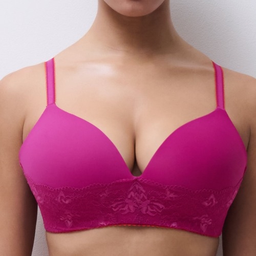 Chantelle Pulp Kiss fuchsia wireless bra