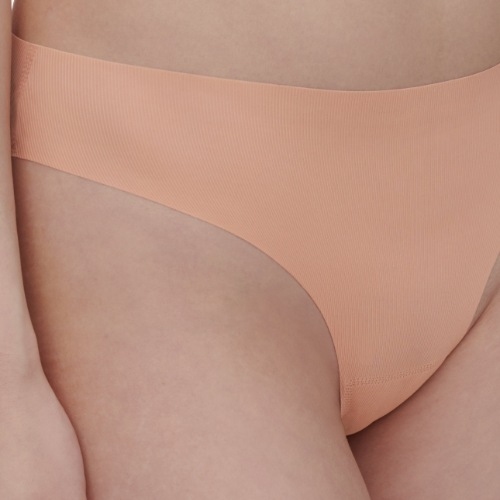 Chantelle Pulp Pulpies blush thong