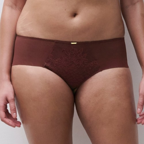 Chantelle Maris port short