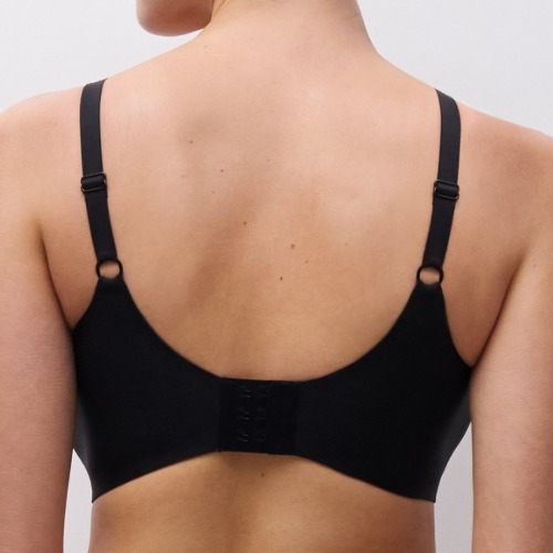 Chantelle SoftStretch black wireless bra