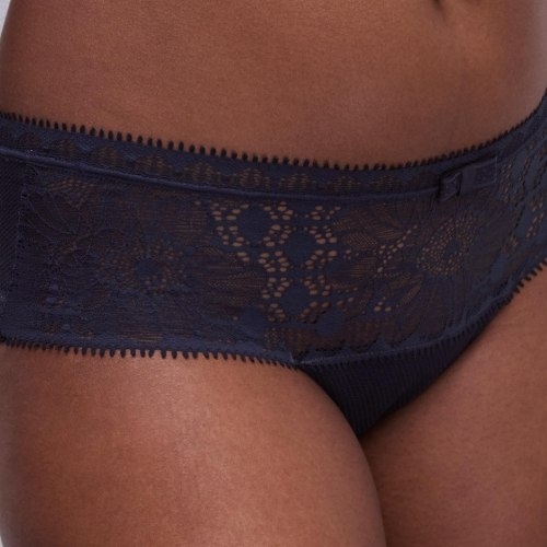 Chantelle Day to Night blue short