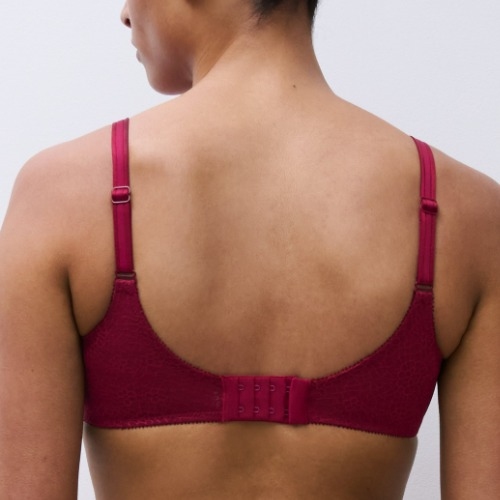 Chantelle Magnifique raspberry padded bra