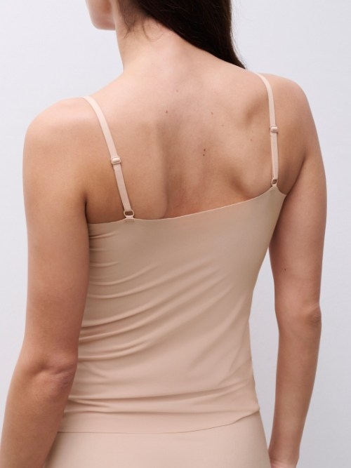 Chantelle Cozy Chic skin spaghetti top