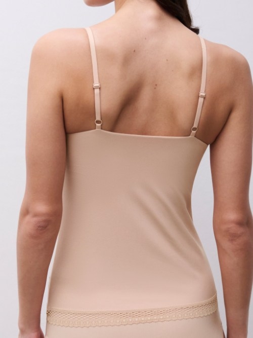 Chantelle Cozy Chic skin spaghetti top