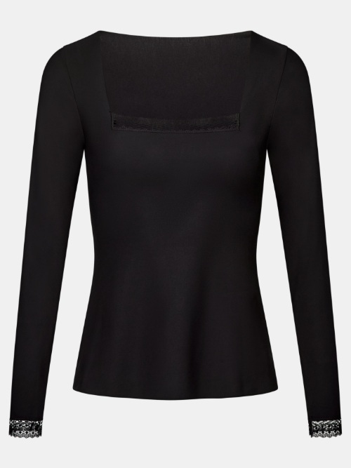Chantelle Cozy Chic black shirt