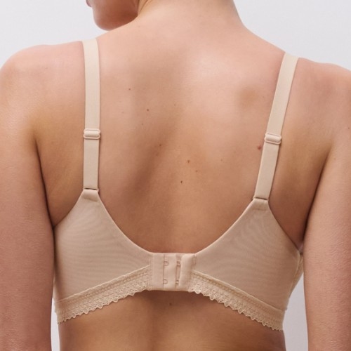 Chantelle Romance beige padded bra