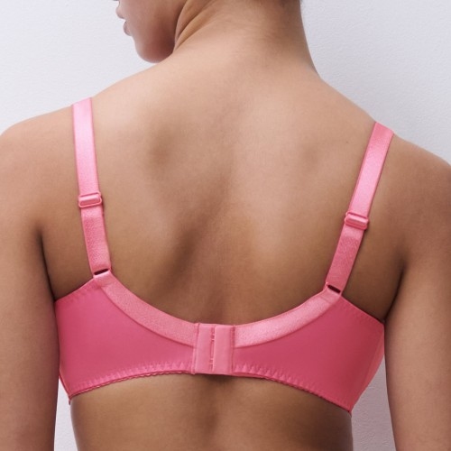 Chantelle Majestic pink padded bra