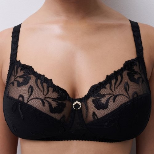 Chantelle Majestic black wireless bra