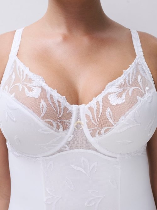 Chantelle Majestic white body