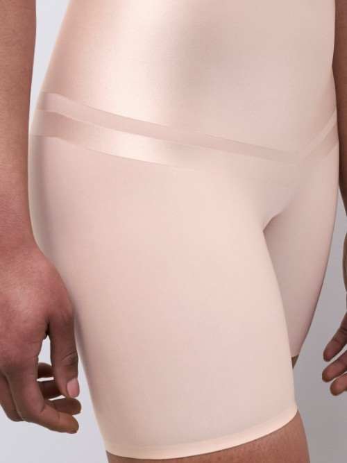 Chantelle Brilliant beige short