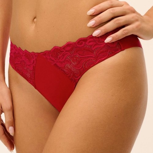 Wacoal Lingerie B-smooth red brief