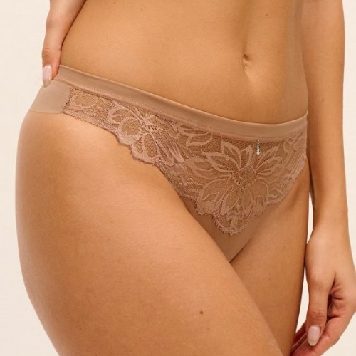 Wacoal Lingerie Abellia skin thong