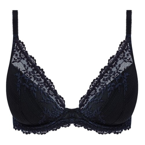 Wacoal Lingerie Embrace Lace black padded bra