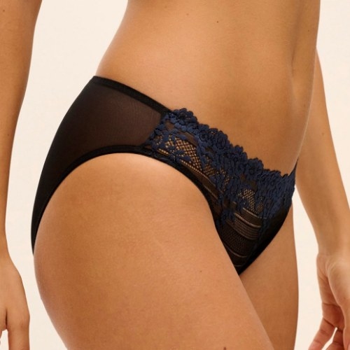Wacoal Lingerie Embrace Lace black brief