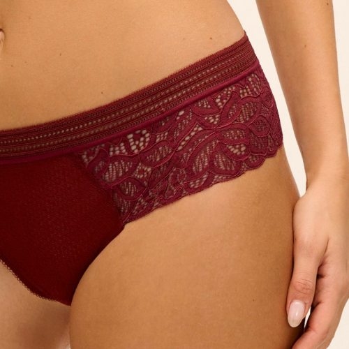 Wacoal Lingerie Raffine bordeaux thong