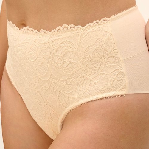 Wacoal Lingerie B-smooth ivory brief