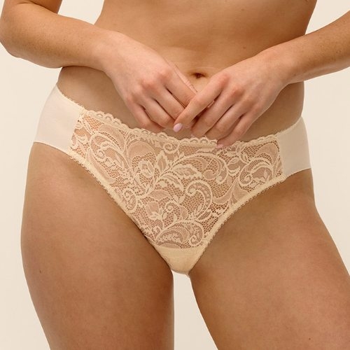 Wacoal Lingerie B-smooth ivory brief
