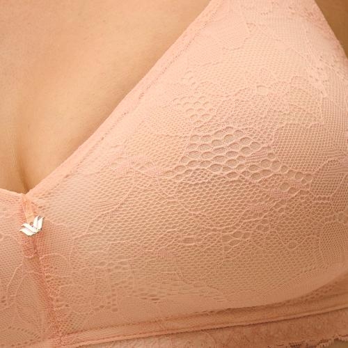 Wacoal Lingerie Essence pink wireless bra