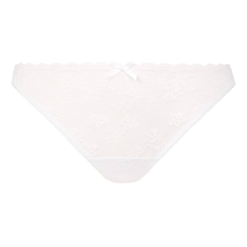 Freya Quinn white brazilian