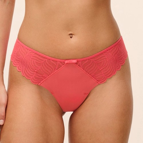 Freya Alanna pink thong